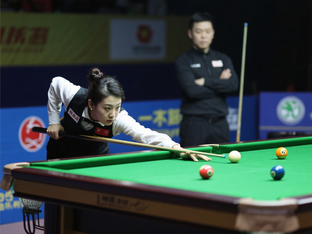 第一秒绷不住!马冬梅横扫全国青少年台球赛 台球天赋与训练的结合
当然,一战成名从